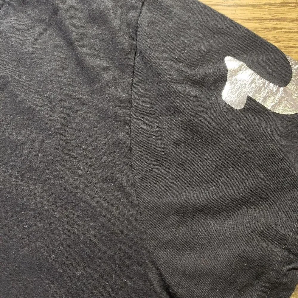 True Religion black cotton t-shirt with silver logo Size M